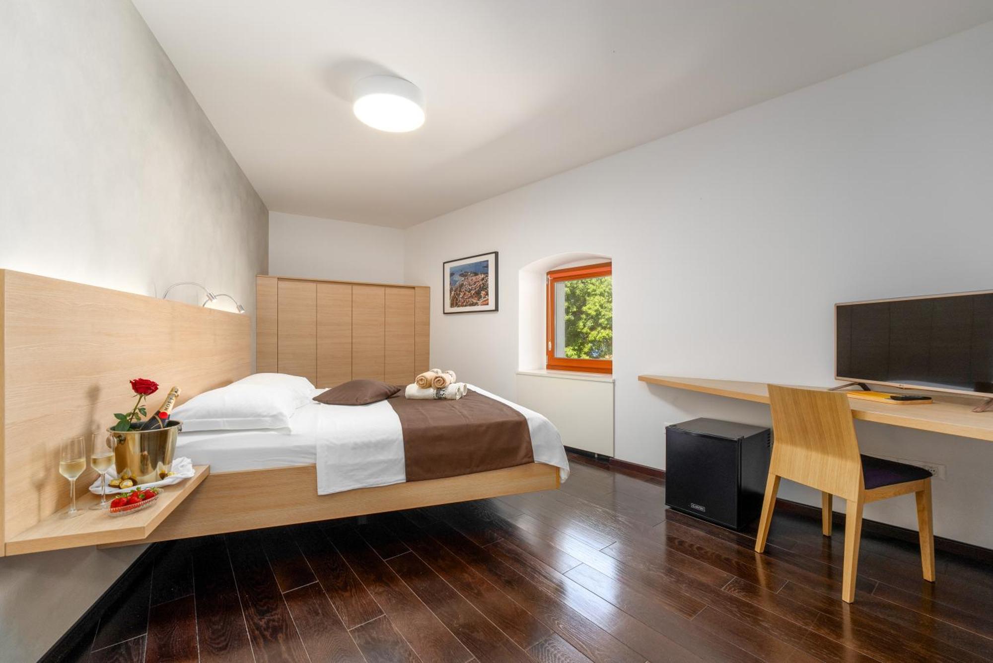 Boutique Wrungel Hotel Върсар Екстериор снимка